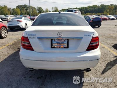 Zdjęcie 6 z 12 samochodu: 2013 MERCEDES-BENZ C 300 4MATIC VIN:WDDGF8AB6DG130704 - miniatura