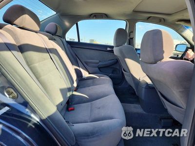 Zdjęcie 10 z 12 samochodu: 2007 HONDA ACCORD EX VIN:1HGCM567X7A179933 - miniatura