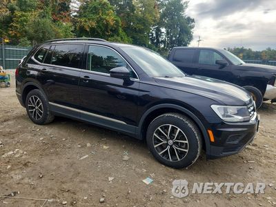 Czwarte zdjęcie samochodu z boku: 2021 VOLKSWAGEN TIGUAN SE VIN:3VV2B7AX2MM146850 - miniatura