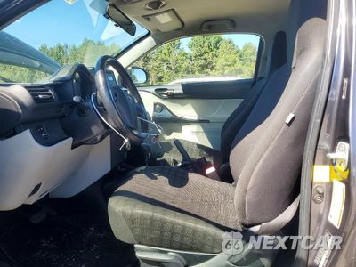 Zdjęcie 7 z 12 samochodu: 2012 SCION IQ BASE VIN:JTNJJXB08CJ016089 - miniatura