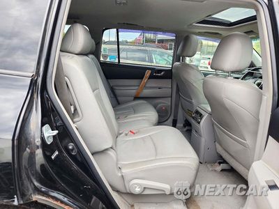 Zdjęcie 11 z 13 samochodu: 2010 TOYOTA HIGHLANDER HYBRID LIMITED VIN:JTEJW3EH8A2038368 - miniatura
