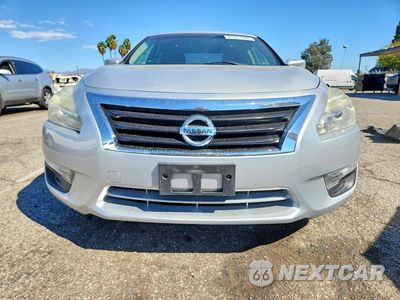 Piąte zdjęcie samochodu w środku: 2015 NISSAN ALTIMA 2.5 S VIN:1N4AL3AP8FN363026 - miniatura