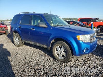 Czwarte zdjęcie samochodu z boku: 2012 FORD ESCAPE XLT VIN:1FMCU0D75CKB57827 - miniatura