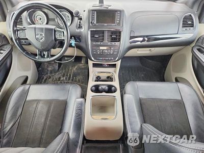 Zdjęcie 8 z 13 samochodu: 2019 DODGE GRAND CARAVAN SXT VIN:2C4RDGCG1KR528040 - miniatura