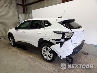 Drugie zdjęcie samochodu z przodu: 2026 CHEVROLET TRAX LS VIN:KL77LFEP7TC087183 - miniatura