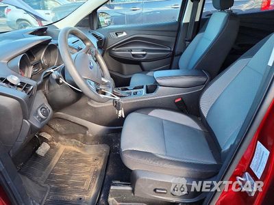 Zdjęcie 7 z 13 samochodu: 2018 FORD ESCAPE SE VIN:1FMCU9GD2JUB02016 - miniatura