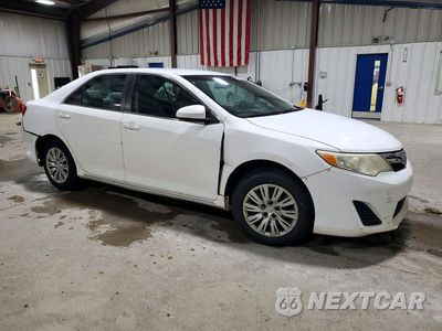 Czwarte zdjęcie samochodu z boku: 2012 TOYOTA CAMRY LE VIN:4T1BF1FK2CU573903 - miniatura