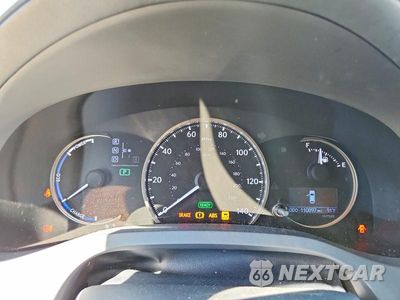 Zdjęcie 9 z 12 samochodu: 2017 LEXUS CT 200 VIN:JTHKD5BH8H2280682 - miniatura
