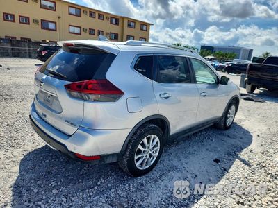 Trzecie zdjęcie samochodu z tyłu: 2019 NISSAN ROGUE SV VIN:KNMAT2MV7KP507484 - miniatura
