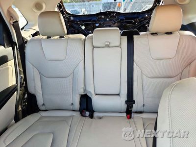 Zdjęcie 10 z 14 samochodu: 2019 FORD EDGE TITANIUM VIN:2FMPK4K95KBB33720 - miniatura