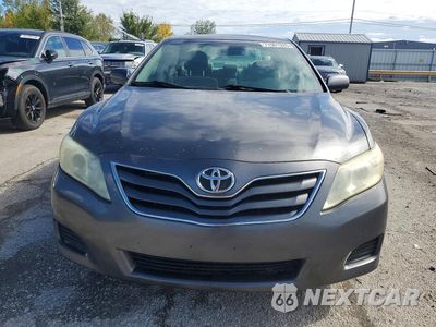 Piąte zdjęcie samochodu w środku: 2011 TOYOTA CAMRY LE VIN:4T4BF3EK2BR120379 - miniatura