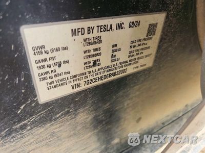 Zdjęcie 13 z 13 samochodu: 2024 TESLA CYBERTRUCK VIN:7G2CEHED6RA032002 - miniatura