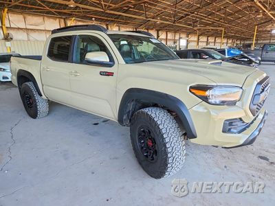 Czwarte zdjęcie samochodu z boku: 2018 TOYOTA TACOMA VIN:5TFCZ5AN7JX163702 - miniatura