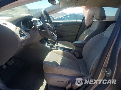 Zdjęcie 7 z 12 samochodu: 2018 CHEVROLET CRUZE LT VIN:1G1BE5SM3J7156171 - miniatura