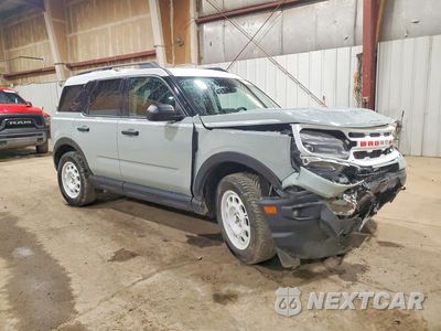 Czwarte zdjęcie samochodu z boku: 2024 FORD BRONCO SPORT HERITAGE VIN:3FMCR9G66RRE49287 - miniatura