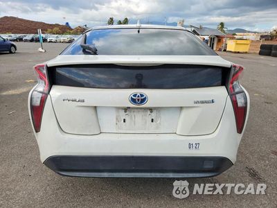 Zdjęcie 6 z 12 samochodu: 2017 TOYOTA PRIUS TWO ECO VIN:JTDKARFU4H3042198 - miniatura