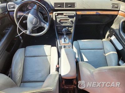 Zdjęcie 8 z 12 samochodu: 2005 AUDI S4 VIN:WAUPL68E45A030626 - miniatura