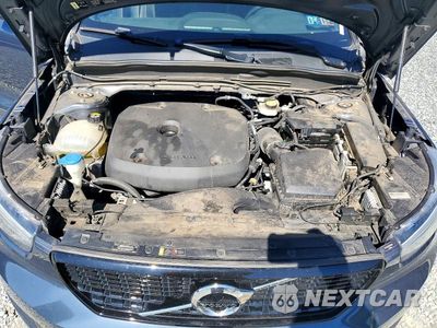 Zdjęcie 12 z 13 samochodu: 2022 VOLVO XC40 T5 R-DESIGN VIN:YV4162UM4N2656691 - miniatura