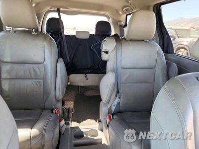 Zdjęcie 10 z 13 samochodu: 2018 TOYOTA SIENNA XLE 8-PASSENGER VIN:5TDYZ3DC9JS924370 - miniatura