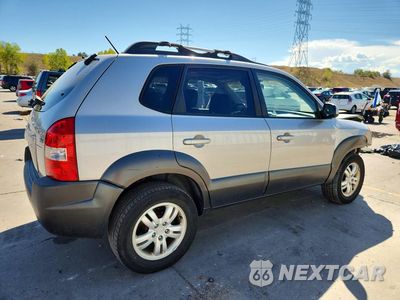 Trzecie zdjęcie samochodu z tyłu: 2006 HYUNDAI TUCSON GLS VIN:KM8JN72DX6U358556 - miniatura
