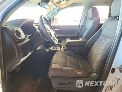 Zdjęcie 7 z 12 samochodu: 2018 TOYOTA TUNDRA SR5 VIN:5TFUY5F18JX770057 - miniatura