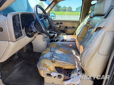 Zdjęcie 7 z 13 samochodu: 2002 CHEVROLET SUBURBAN C1500 VIN:3GNEC16Z82G214717 - miniatura