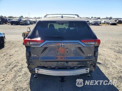 Zdjęcie 6 z 14 samochodu: 2023 TOYOTA RAV4 PRIME XSE VIN:JTMFB3FV3PD159462 - miniatura