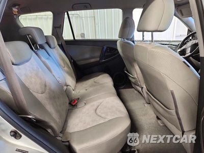 Zdjęcie 11 z 13 samochodu: 2010 TOYOTA RAV4 BASE VIN:2T3BF4DV9AW057802 - miniatura