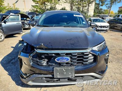 Piąte zdjęcie samochodu w środku: 2025 FORD ESCAPE ST LINE VIN:1FMCU0MN6SUB44022 - miniatura