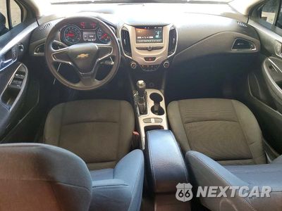 Zdjęcie 8 z 12 samochodu: 2016 CHEVROLET CRUZE LS VIN:1G1BC5SM8G7235821 - miniatura