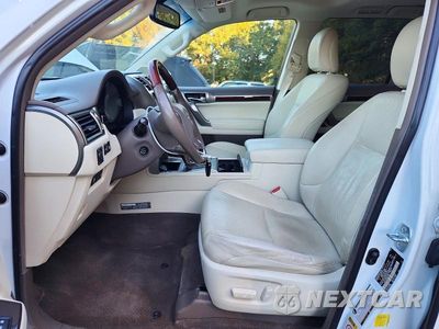 Zdjęcie 7 z 13 samochodu: 2014 LEXUS GX 460 PREMIUM VIN:JTJJM7FX6E5079316 - miniatura