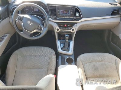 Zdjęcie 8 z 12 samochodu: 2017 HYUNDAI ELANTRA GT MANUAL VIN:5NPD74LF0HH209614 - miniatura