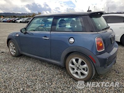 Drugie zdjęcie samochodu z przodu: 2010 MINI COOPER S VIN:WMWMF7C56ATZ34743 - miniatura