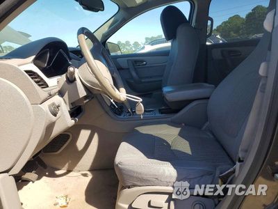 Zdjęcie 7 z 13 samochodu: 2015 CHEVROLET TRAVERSE LS VIN:1GNKRFKD0FJ372918 - miniatura