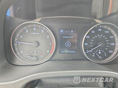 Zdjęcie 9 z 13 samochodu: 2017 HYUNDAI ELANTRA LIMITED VIN:5NPD84LF7HH012128 - miniatura