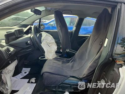 Zdjęcie 7 z 13 samochodu: 2018 BMW I3 BEV VIN:WBY7Z2C54JVE61764 - miniatura