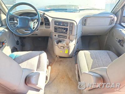 Zdjęcie 8 z 13 samochodu: 2003 CHEVROLET ASTRO VIN:1GNEL19X03B112722 - miniatura