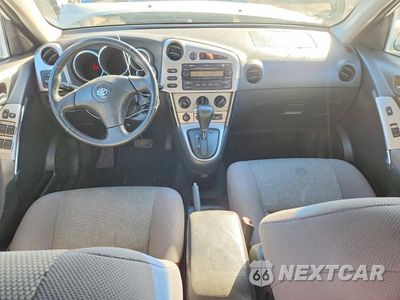 Zdjęcie 8 z 12 samochodu: 2008 TOYOTA MATRIX XR VIN:2T1KR30E88C713998 - miniatura