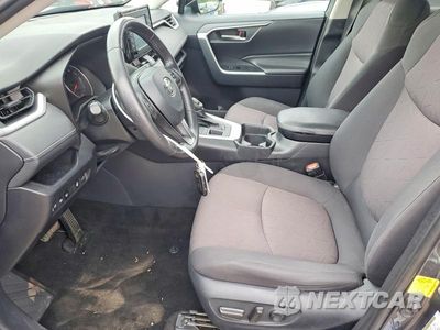 Zdjęcie 7 z 13 samochodu: 2019 TOYOTA RAV4 XLE VIN:2T3P1RFV5KW053942 - miniatura
