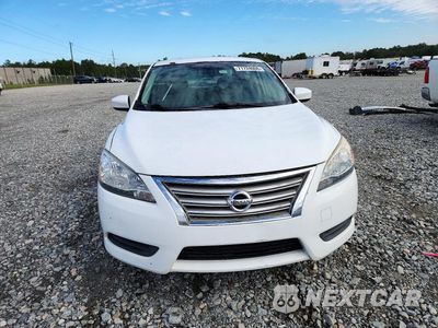 Piąte zdjęcie samochodu w środku: 2015 NISSAN SENTRA S VIN:3N1AB7AP1FY235415 - miniatura