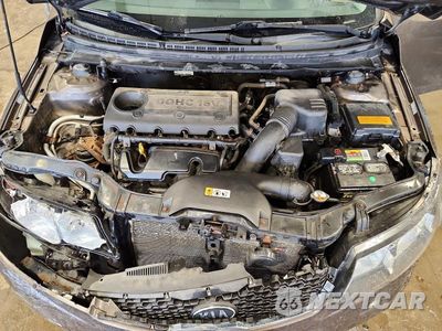 Zdjęcie 11 z 12 samochodu: 2013 KIA FORTE EX VIN:KNAFU4A29D5663224 - miniatura