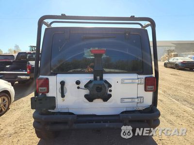 Zdjęcie 6 z 13 samochodu: 2014 JEEP WRANGLER UNLIMITED SPORT VIN:1C4BJWDG5EL117966 - miniatura