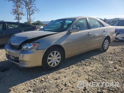 2006 TOYOTA CAMRY LE 4T1BE32K76U687890 - główne zdjęcie licytacji z USA - miniatura