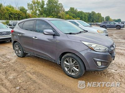 Czwarte zdjęcie samochodu z boku: 2015 HYUNDAI TUCSON GLS VIN:KM8JTCAF4FU976411 - miniatura