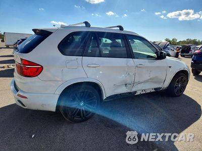 Trzecie zdjęcie samochodu z tyłu: 2013 BMW X5 XDRIVE50I VIN:5UXZV8C53DL899096 - miniatura