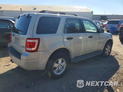Trzecie zdjęcie samochodu z tyłu: 2009 FORD ESCAPE XLT VIN:1FMCU93G49KA50086 - miniatura