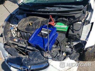 Zdjęcie 12 z 13 samochodu: 2013 HYUNDAI ELANTRA GLS VIN:5NPDH4AE8DH243138 - miniatura