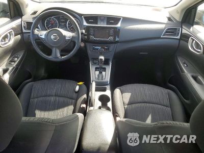 Zdjęcie 8 z 12 samochodu: 2018 NISSAN SENTRA SV VIN:3N1AB7AP0JL642874 - miniatura