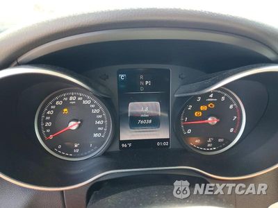 Zdjęcie 9 z 12 samochodu: 2016 MERCEDES-BENZ C 300 VIN:55SWF4JB0GU133660 - miniatura