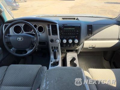Zdjęcie 9 z 10 samochodu: 2007 TOYOTA TUNDRA SR5 VIN:5TBBV54137S450137 - miniatura